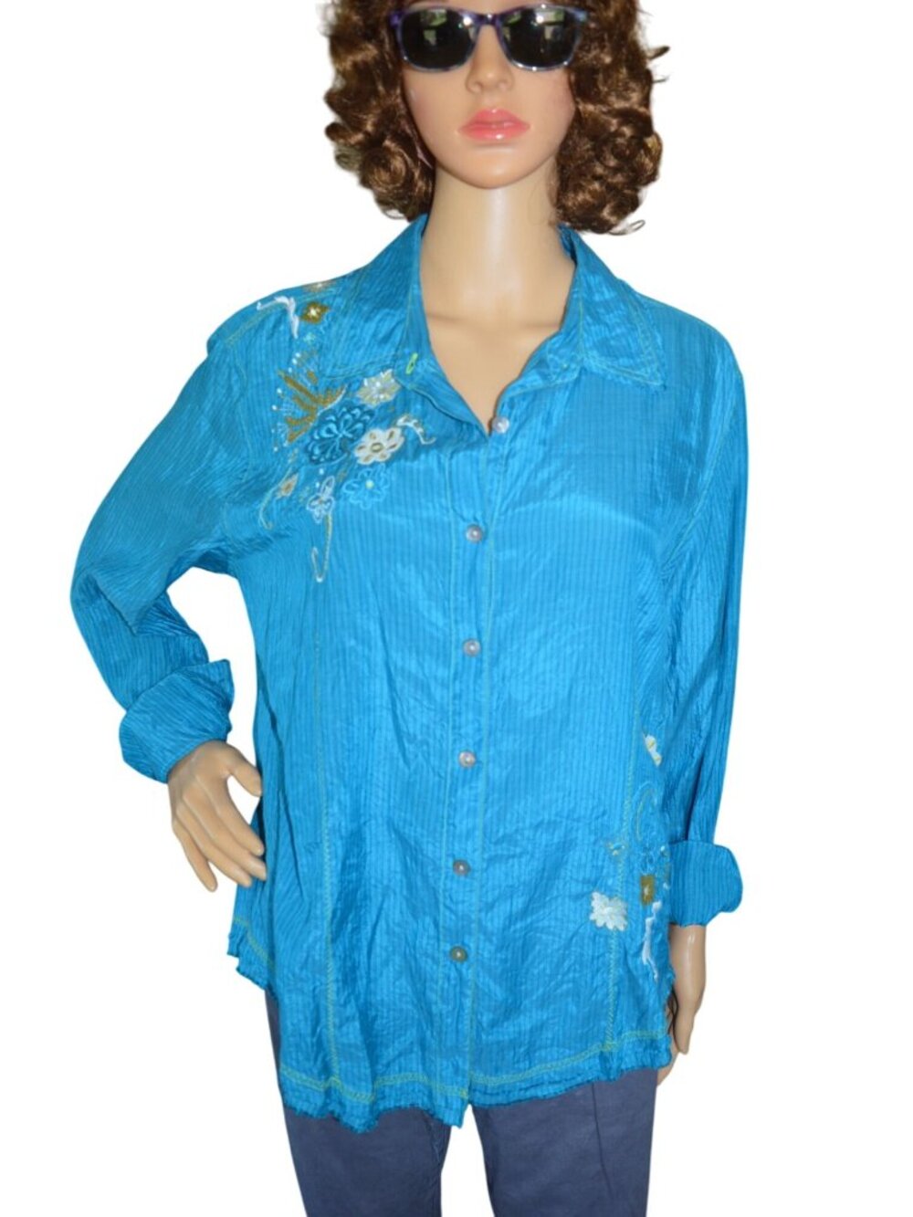 Chico's Robins Egg Blue Embroidered Floral Silk Button Down Shirt Size 2 Large